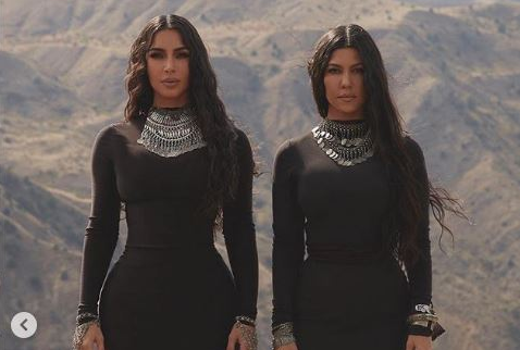 Garë midis motrash, Kim apo Kourtney Kardashian?