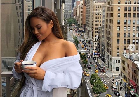 Daphne shfaqet në formë, në imazhet e reja duket ‘bombë’