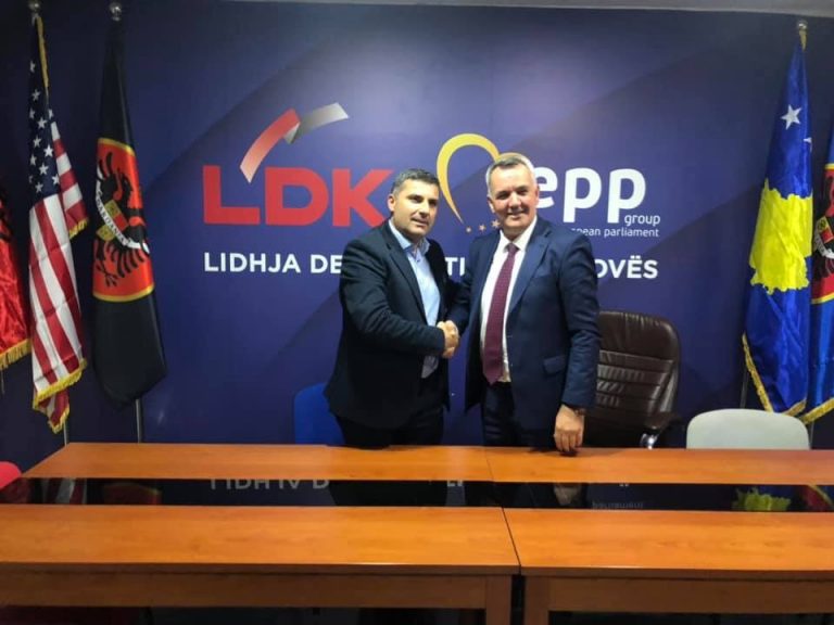 LDK-së në Lipjan ju bashkua Stomatologu Dr.Berat Dodaj