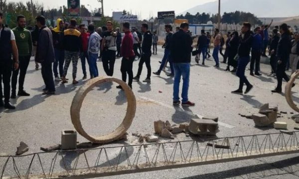 Në Iran shpërthejnë protestat shkaku i shtrenjtimit të benzinës për 50 për qind
