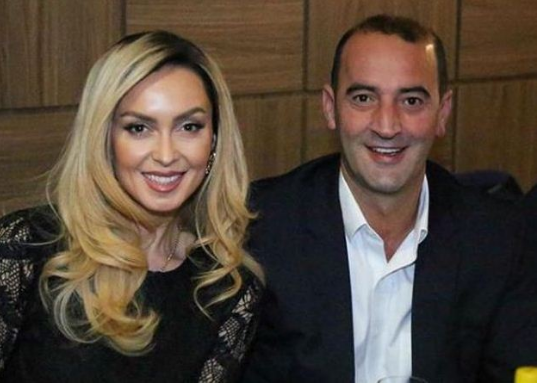 Lola Haradinaj, si gjithmonë elegante, edhe këtë herë impresionon