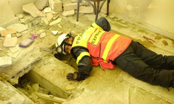 Mbi 60 orë nga tërmeti, 46 viktima – vazhdojnë kërkimet nën rrënoja