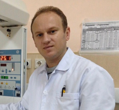 Mjeku Lipjanas Dr. Shpejtim Shurdhiqi kryen operacion tejet të suksesshëm në QKUK