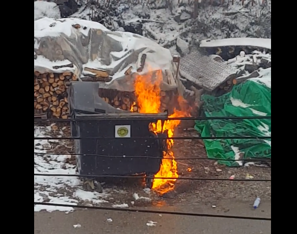 Po vazhdon dukuria e djegies së kontenjerëve në Lipjan