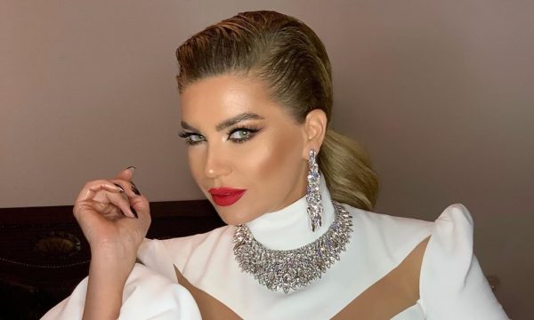 Leonora Jakupi: Jam gjithmonë e gatshme për t’u bërë nënë
