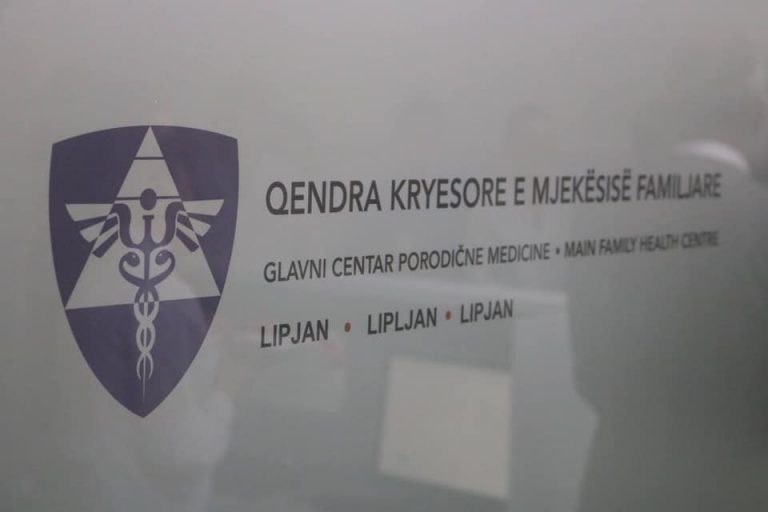 Drejtoresha Shëndetësisë Merita Bytyqi jep një njoftim me rëndësi