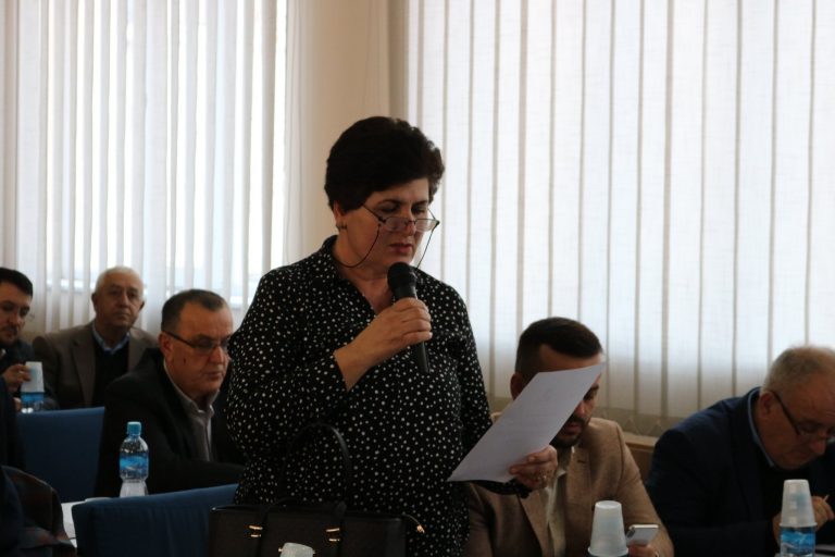 Xhyzide Rrustemi antare e re e Kuvendit Komunal nga LDK