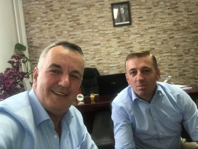 Kryesuesi Azemi Kryetarit Ahmeti “Model dhe shembull për të gjithë”