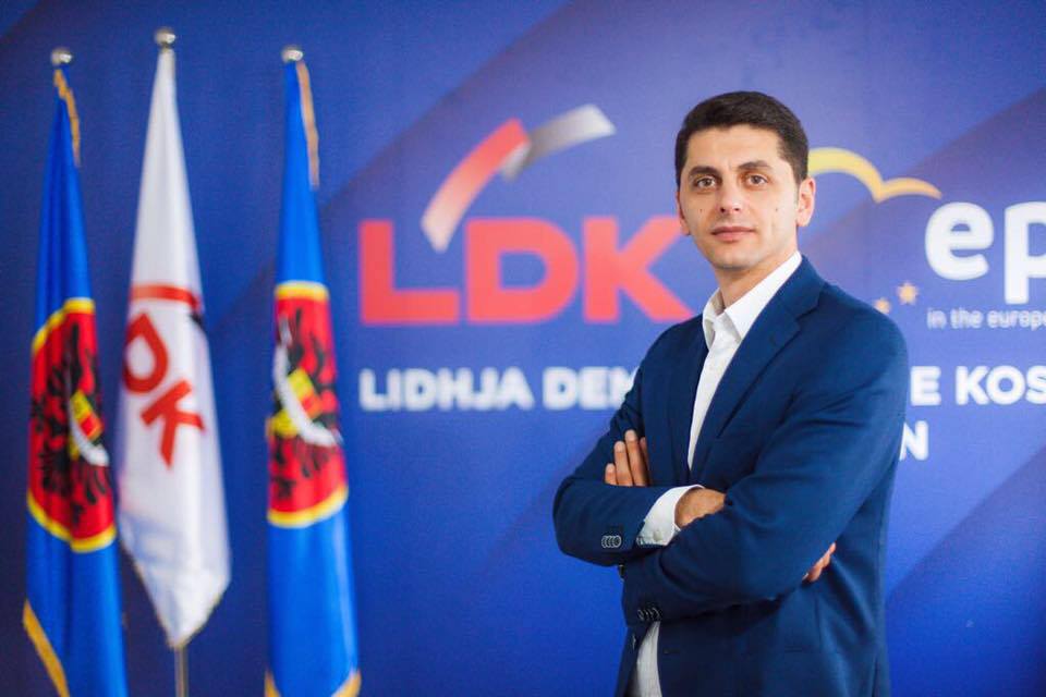 LAJMI FUNDIT: Arton Retkoceri emërohet Zëvendësministr i Infrastrukturës