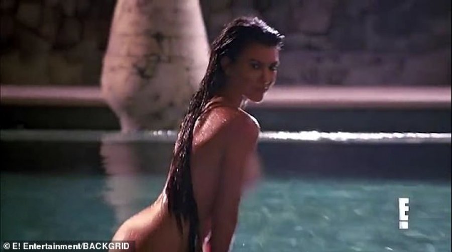 Kourtney Kardashian thotë se ndihet më mirë kur është e zhveshur