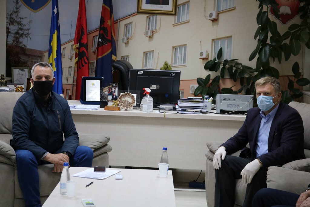 Në Lipjan diskutohet rreth funksionalizimin e qendrës operative lokale