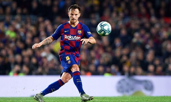 Rakitic, gjithnjë e më larg Barçës
