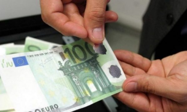 Dy raste para false në Lipjan