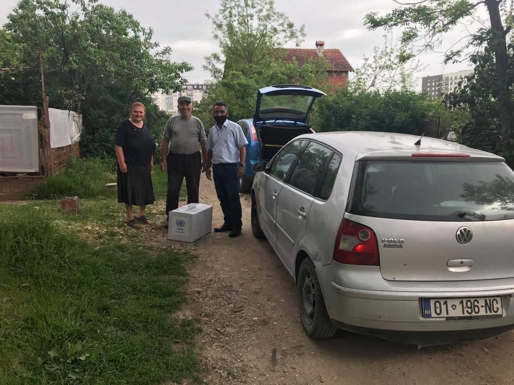Nënkryetari Qerimi bënë shpërndarjen e mbi 330 pakove personave me nevojë nga radhët e komuniteteve