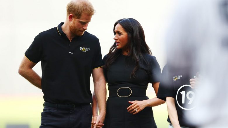 Princi Harry dhe Meghan Markle të shqetësuar për sigurinë e familjes, dronët e paautorizuar fluturojnë sipër shtëpisë së tyre