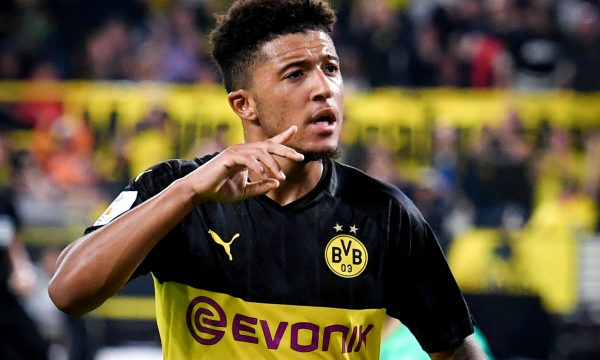 Man Utd mund të presë edhe 12 muaj për Sanchon
