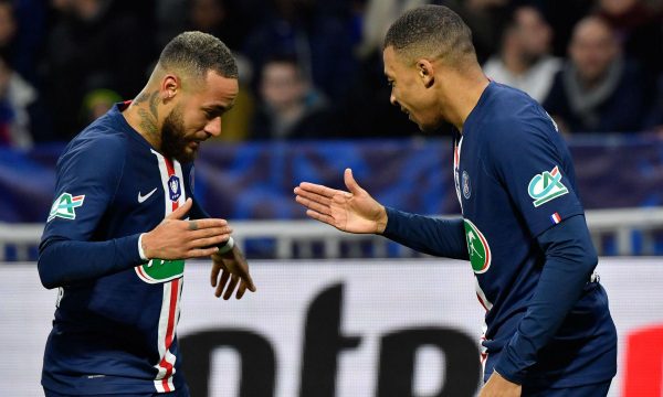“Neymar e Mbappe do të mbesin në PSG”