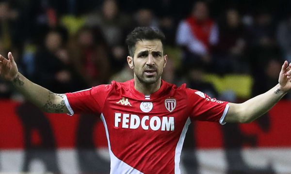 Fabregas i pakënaqur: Sezoni u anulua shumë herët