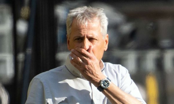 Trajneri i Dortmundit e pranon: Do ta kemi të vështirë ta zëmë Bayernin tani