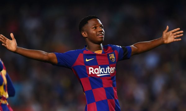 Ansu Fati me gol të bukur e kalon Barcelonën në epërsi