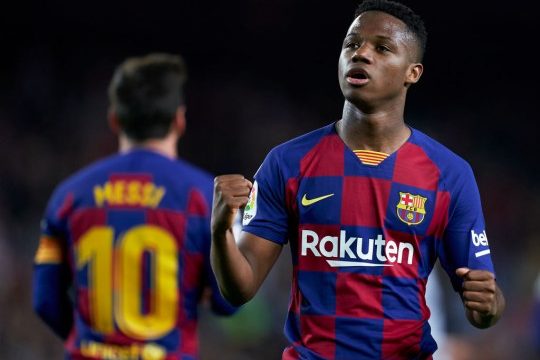 Manchester Unitedi e rrit në 150 milionë euro ofertën për Fatin, i përgjigjet Barça