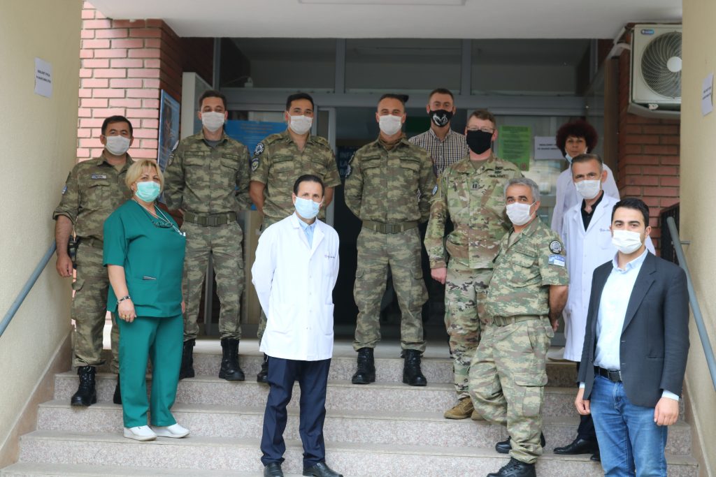 Komuna e Lipjanit sot ka pranuar një donacion nga NATO-KFOR (Turk LMT)