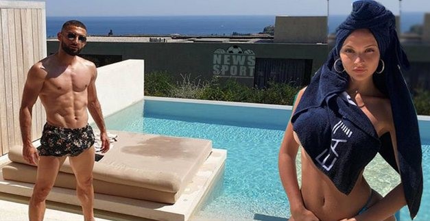 Oriola pozon në bikini, Erosi nuk i reziston dot