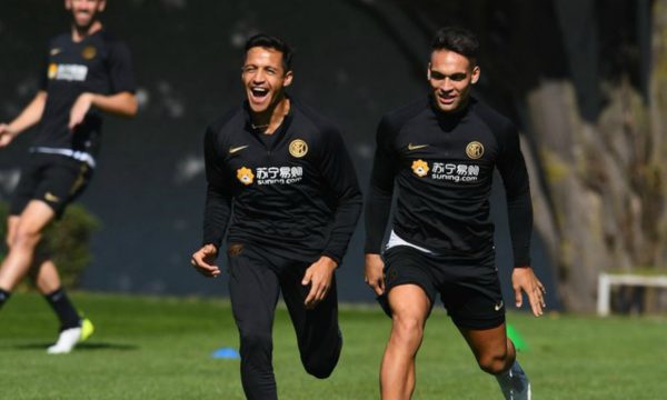 Dy mënyrat e vetme se si Barça mund ta blejë Martinezin, Interi i beson Sanchezit