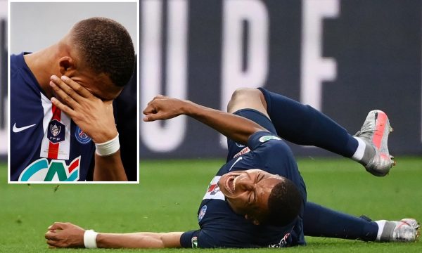 Mbappe u largua nga fusha mes lotëve