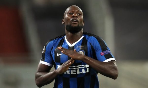 Romelu Lukaku shkruan historinë në Europa League