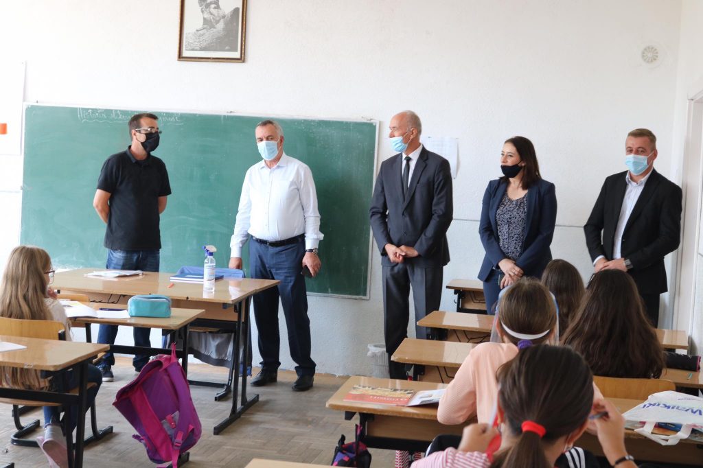 Shkolla e fshatit Babush e rinovuar tërësisht
