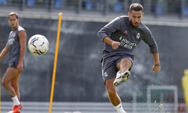 Hazard lëndohet prapë ende pa luajtur, paraqitja ndaj Barcelonës në rrezik