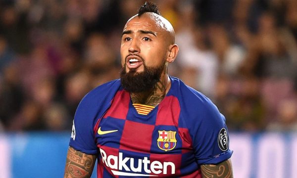 Vidali e shkëput kontratën me Barcelonën, niset drejt Interit
