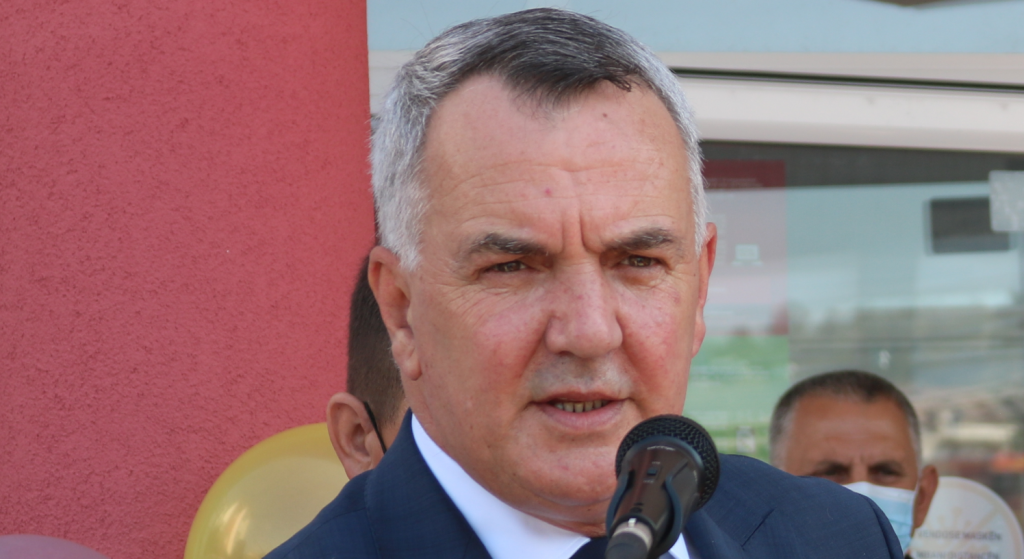 Kryetari Imri Ahmeti, uron qytetarët për Vitin e Ri 2021