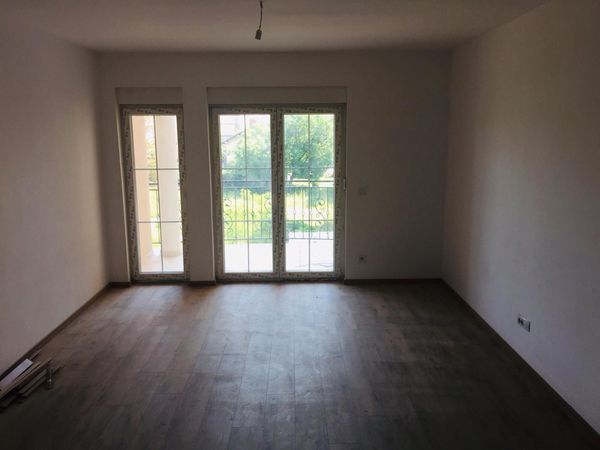 Shitet banesa e gatshme për mobilim 90.23 m2 (Kati ll)