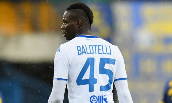 Balotelli thotë se së shpejti do të jetë pjesë e një klubi të ri