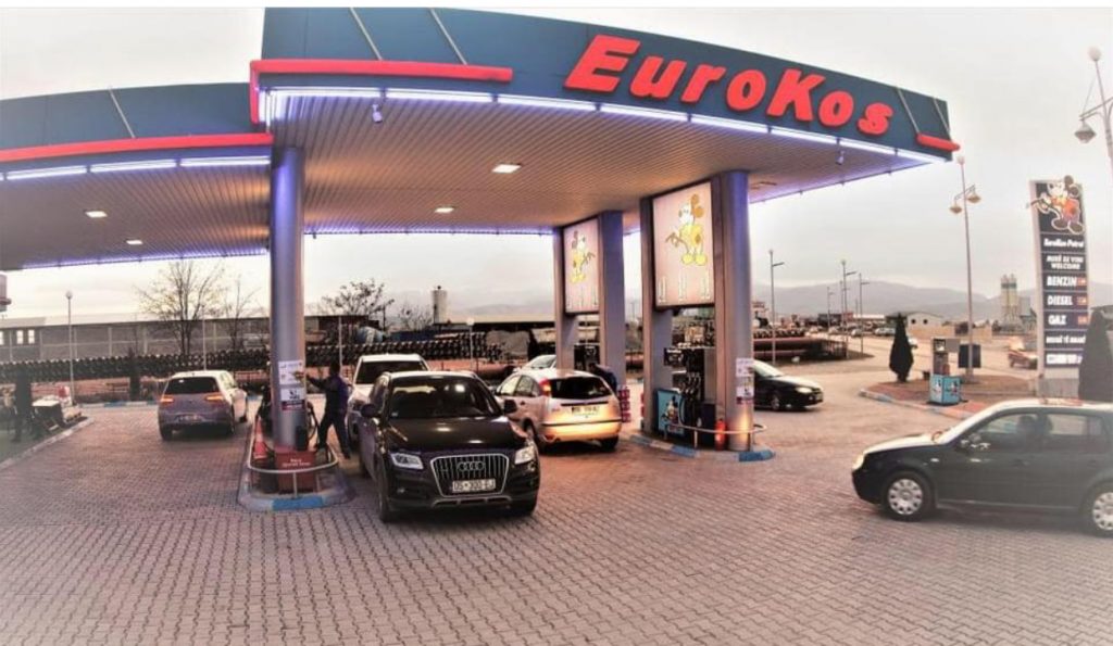Super oferta e fundvitit nga EuroKos Petrol / EuroDiesel 0.84 Cent, EuroSuper 0.83 Cent/ Gaz 0.46 Cent /