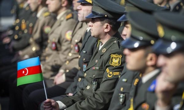 Azerbajxhani publikon shifër të re të ushtarëve të vrarë, rritet numri