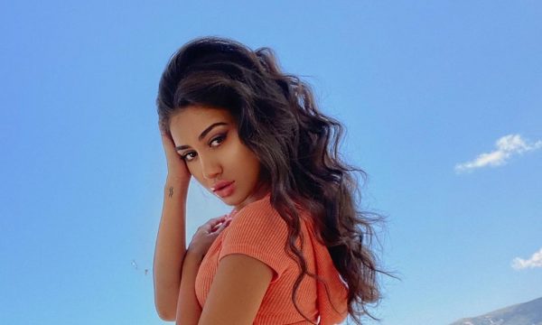 Melinda Ademi tregon se kujt i është dedikuar kënga “Mëkatare”