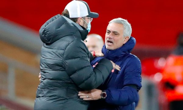 Ankohet Mourinho: Klopp i pasjellshëm, mua më përjashtojnë nëse sillem si ai