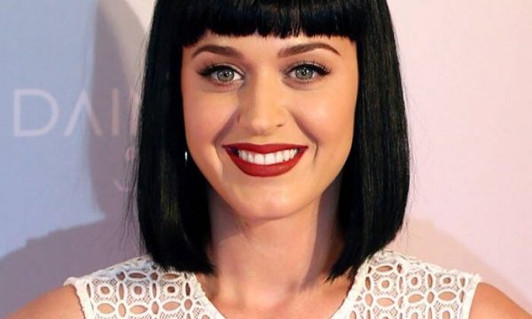 Katy Perry rikthen stilin e vitit 2017, bëhet zeshkane