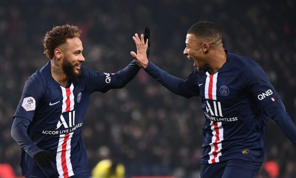 Trajneri i Barçës i përgjigjet shefit të PSG-së: Do t’i thosha po transferimit të Neymarit apo Mbappes