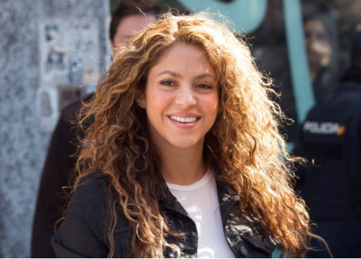 Në këmbim të miliona dollarëve, Shakira shet të drejtat autoriale të muzikës së saj