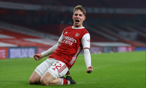 Arsenali kalon në raundin e katërt të FA Cup
