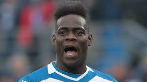 “Ju s’keni dinjitet” Balotellit s’i lejohet të parkojë në stadiumin e Brescias