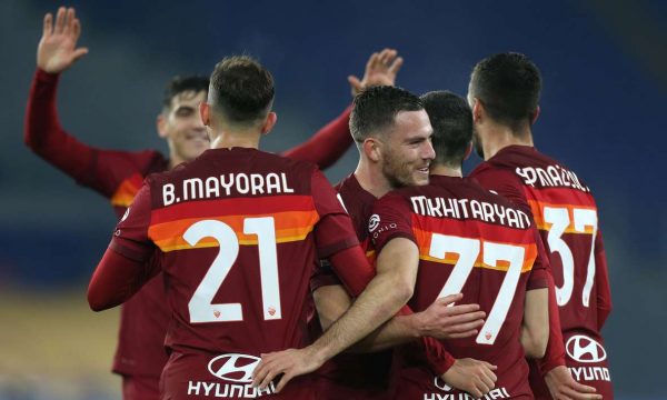 Dy futbollistë pozitivë me COVID-19 te Roma