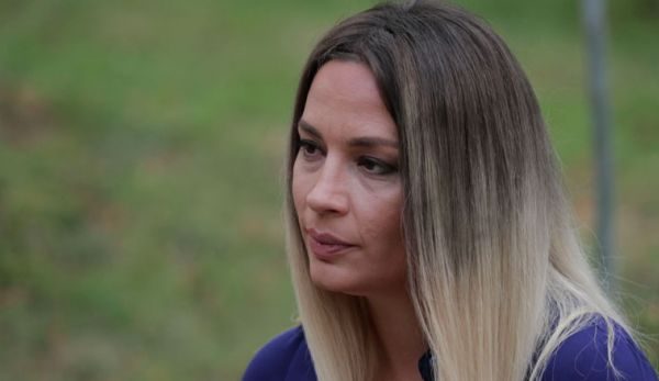 Rozana Radi ndjehet e zhgënjyer: Jeta më ka borxh