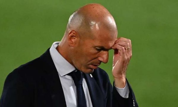 Juve shfrytëzon “cunamin” në Madrid për Zidanen