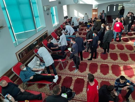 Në Xhaminë e Kraishtës dhuruan gjak 215 vullnetarë