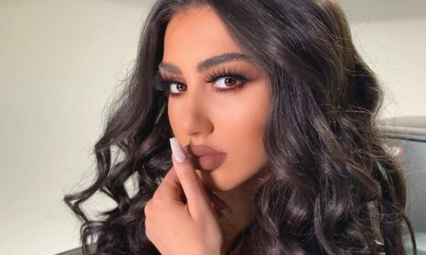 Melinda Ademi publikon një foto nga fëmijëria